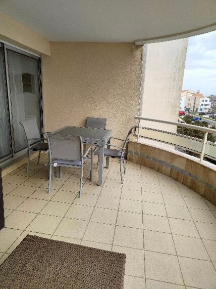 Appartement 2 Pieces Avec Une Grande Terrasse, 3 Etoiles, Wifi, Box Pour Vehicule Et Velos Les Sables-dʼOlonne Kültér fotó